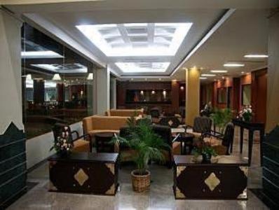 Semarak International Hotel Medan Esterno foto