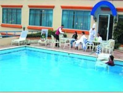 Semarak International Hotel Medan Esterno foto